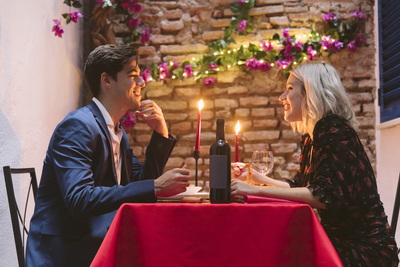 Ga samen op een dinnerdate en leer elkaar beter kennen!